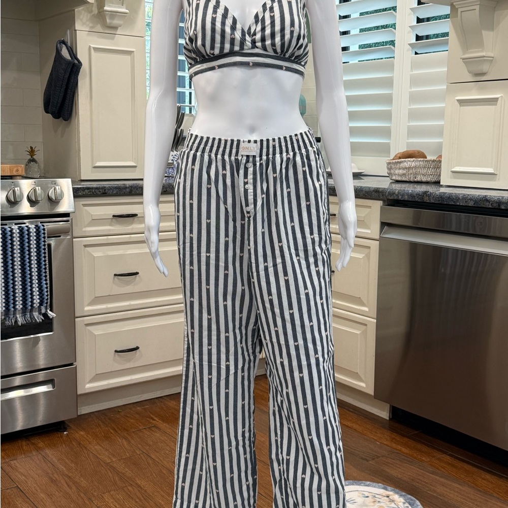 Old Navy 100% Cotton Valentines Day Striped Heart Lounge Pajama Set S
